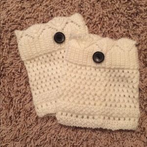 cute white boot socks!